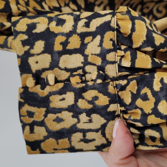 Who What Wear 14W Cheetah Print Dress X Ruffle Hem and Chest button Long Sleeve - Picture 4 of 10